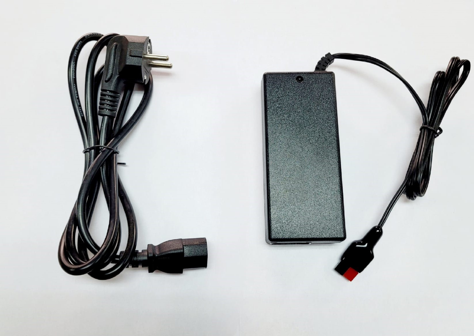 Cargador Batería Litio para Carro eléctrico de golf